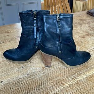 Sasha leather boots heel